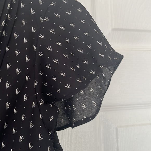 H&M blouse - Picture 3 of 6